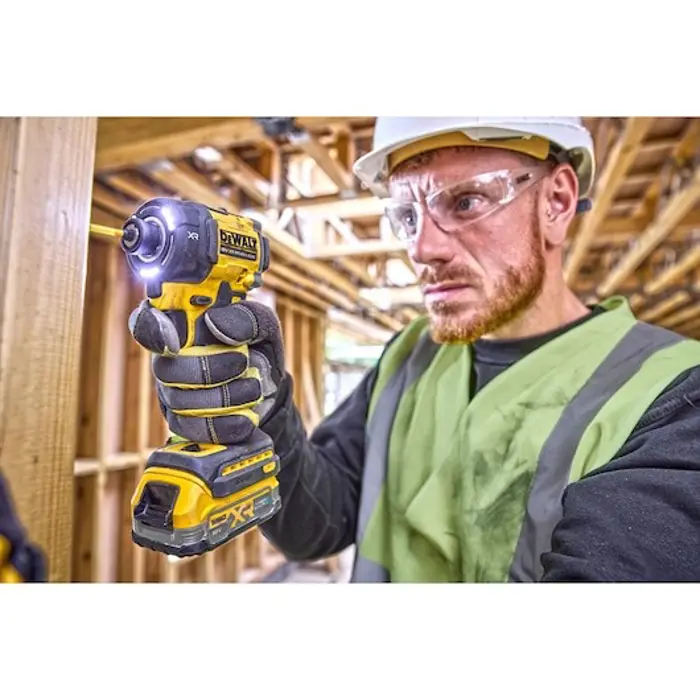 18v-xr-hydraulic-impact-driver-2x17ah-powerstack-73287-wlononwcrfkwp.webp