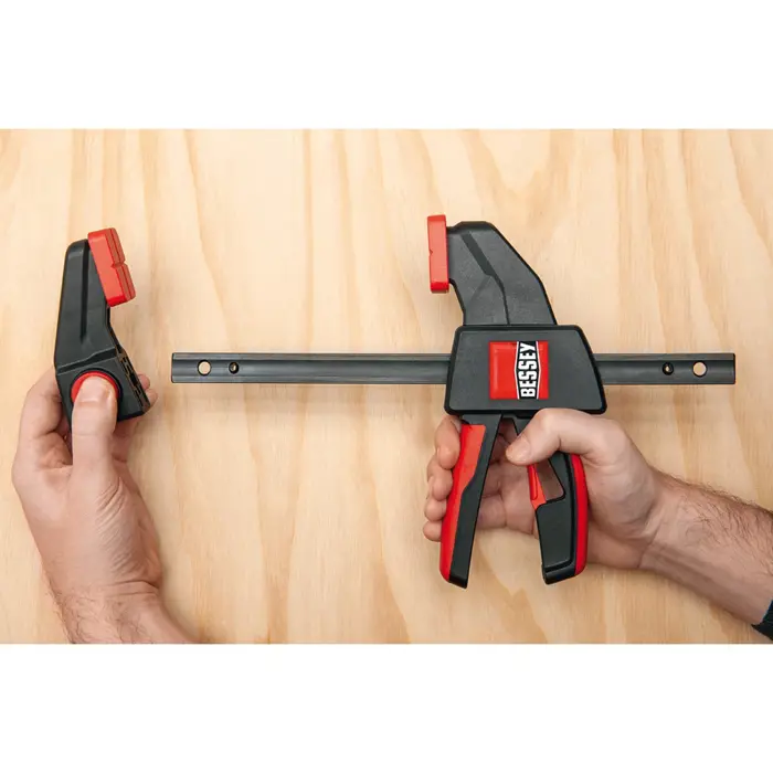 bessey-one-hand-clamp-ezl-45080-ezl45-8-36293-ezl45-8-w.webp