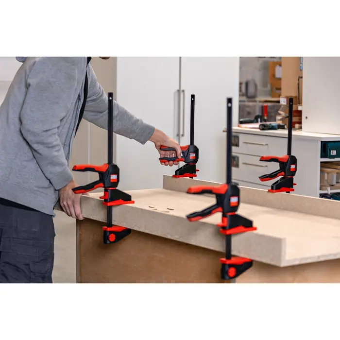bessey-one-hand-clamp-with-rotating-handle-ez360-15-blackred-34188-ez360-15-w.webp