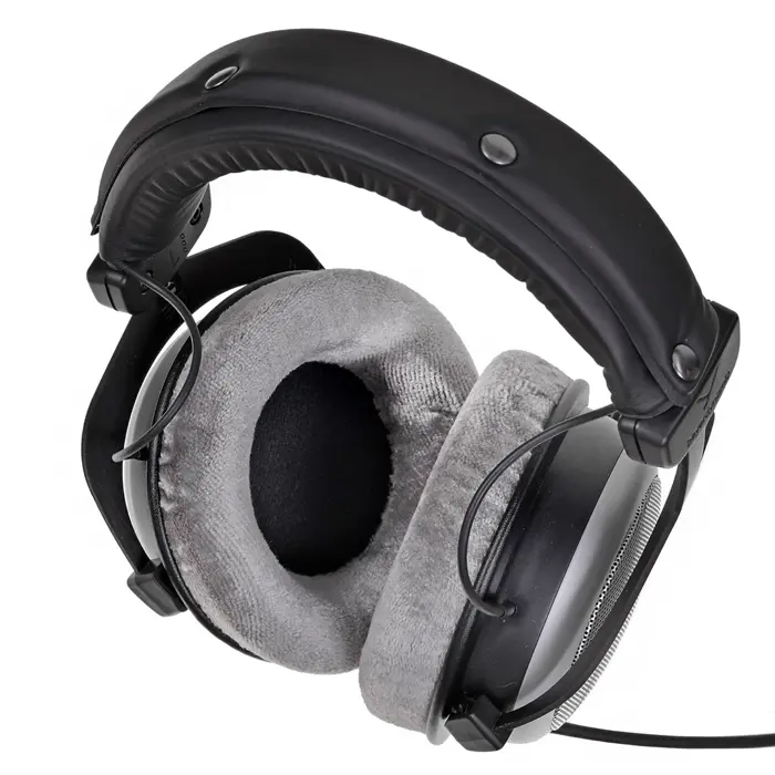 beyerdynamic-dt-880-pro-headphones-wired-head-band-music-bla-48186-misbyeslu0009.webp