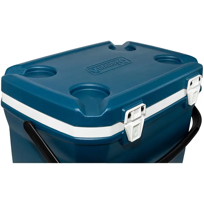 coleman-28qt-xtreme-personal-cooler-bluewhite-2260-2000037209-w.webp