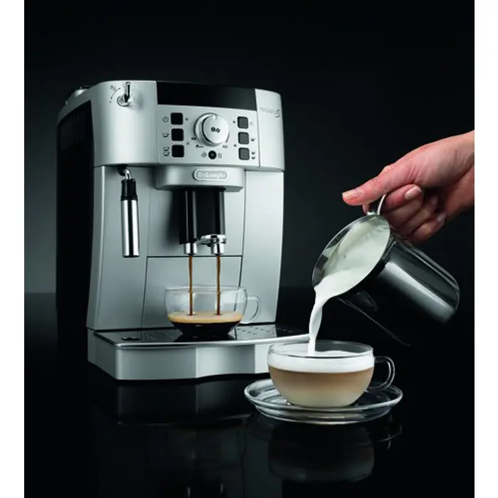 delonghi-ecam22110-sb-magnifica-s-82263-0132213068-w.webp