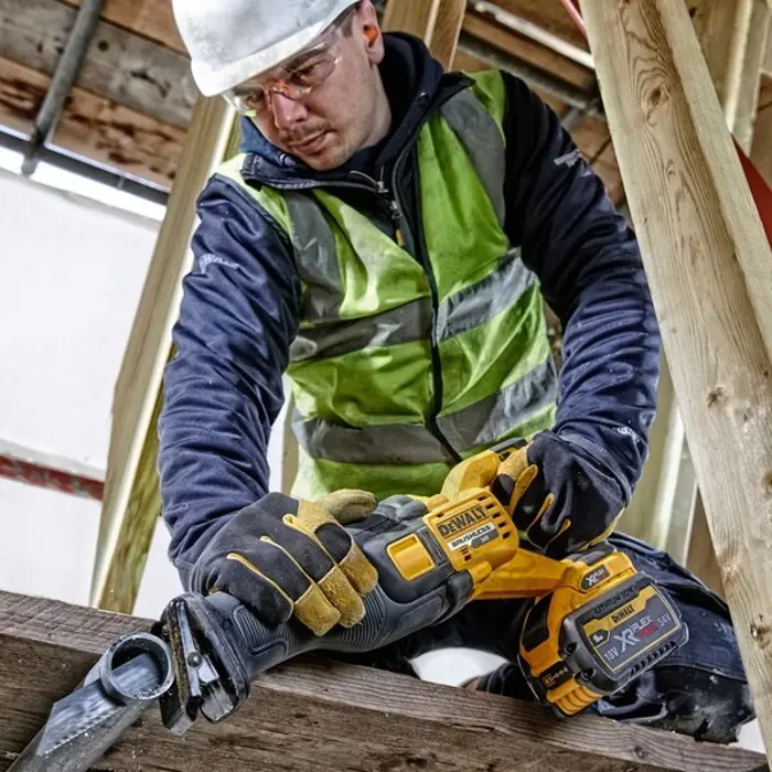 dewalt-dcs389x2-qw-reciprocating-saw-3000-spm-black-yellow-72884-wlononwcrbjxg.webp