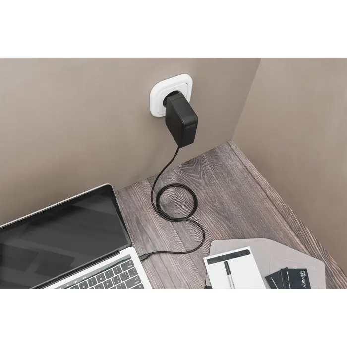 digitus-notebook-charger-usb-c-100-watt-gan-black-12278-da-10072-w.webp
