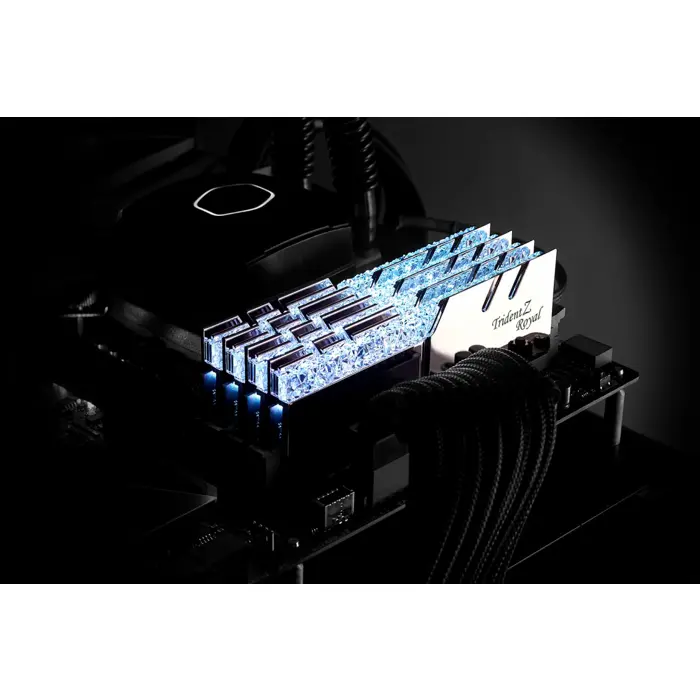 gskill-trident-z-royal-f4-3200c16q-64gtrs-memory-module-64-g-39618-wlononwcrourp.webp