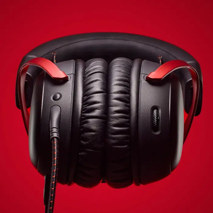 hyperx-cloud-iii-gaming-headset-blackred-73027-wlononwcripjp.webp