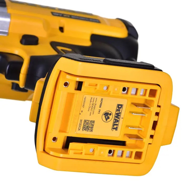impact-wrench-dewalt-dcf900n-97977-nakdewklu0030.webp