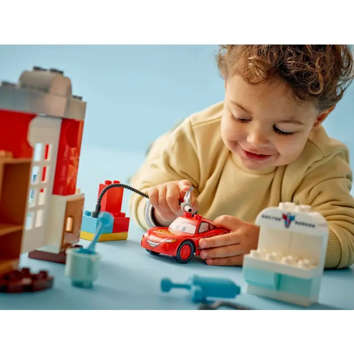 lego-duplo-10456-mcqueens-visit-to-docs-garage-15154-klolegleg1790.webp