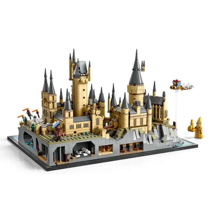 lego-harry-potter-76419-hogwarts-castle-and-grounds-85933-klolegleg1031.webp