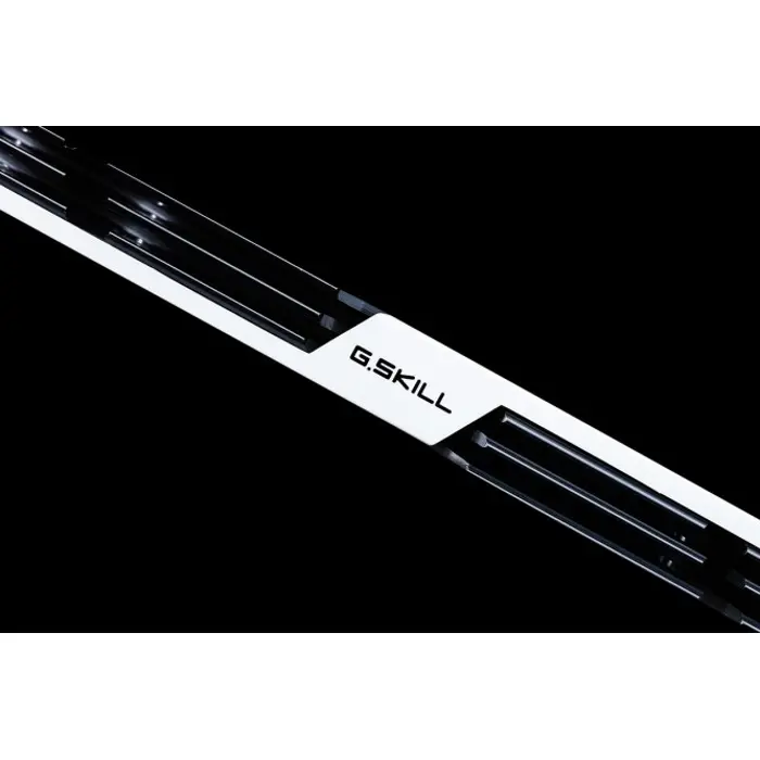 ram-ddr4-32gb-gskill-triden-z-kit-23511-wlononwcrj756.webp