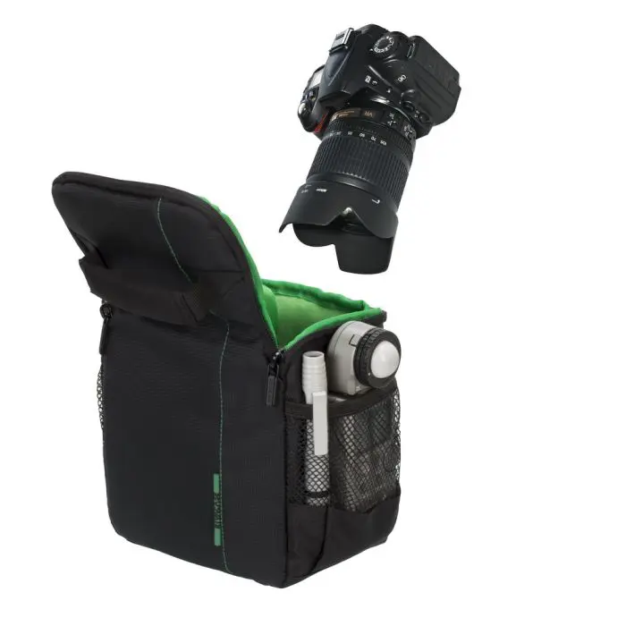 rivacase-black-case-for-ps-slr-7420-59180-e0009777.webp