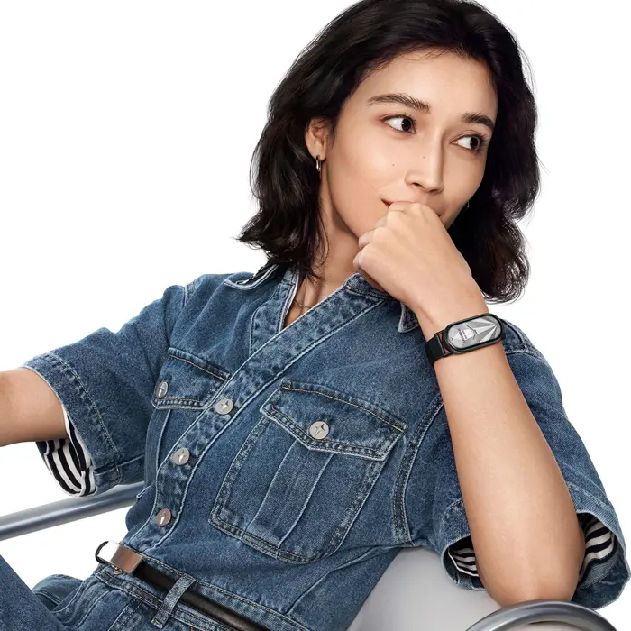 xiaomi-smart-band-10-black-amoled-wristband-activity-tracker-26431-wlononwcroljw.webp
