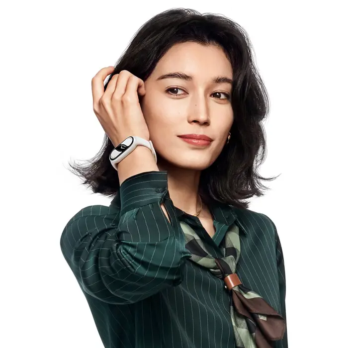 xiaomi-smart-band-10-black-amoled-wristband-activity-tracker-95743-wlononwcroljw.webp