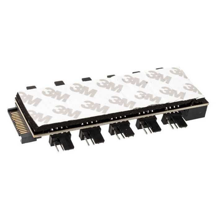 Lamptron SP105 10x PWM fan hub LAMP-SP105