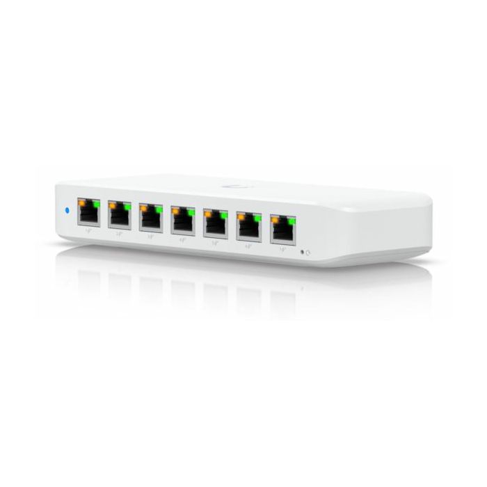 Ubiquiti UniFi switch USW-Ultra, power adapter not included