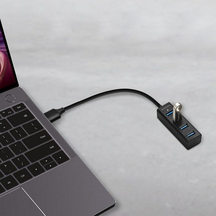 AXAGON HUE-M1A Superspeed USB-A Mini Hub, 4x USB 3.0 - 20cm, black HUE-M1A