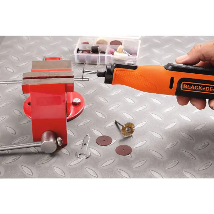 Black & Decker BCRT8IK-XJ rotary multi-tool