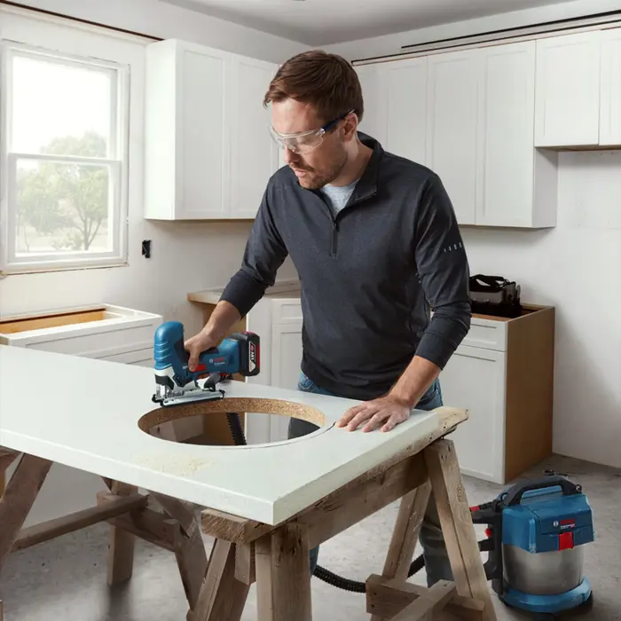 Bosch cordless jigsaw GST 18V-125 S Professional solo (blue/black, without battery and charger)