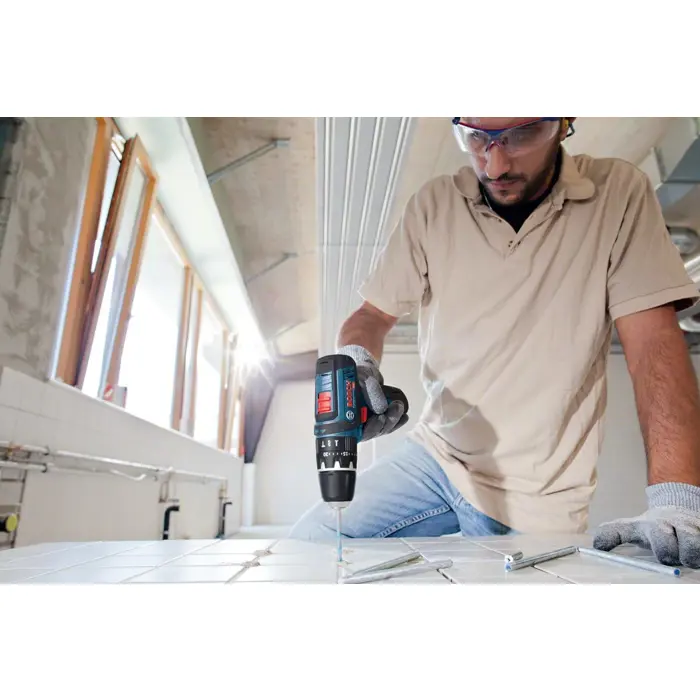 Bosch cordless screwdriver GSR 12V-15 Professional Set, drill (blue/black, 2x Li-ion battery 2.0Ah, 25 bits)