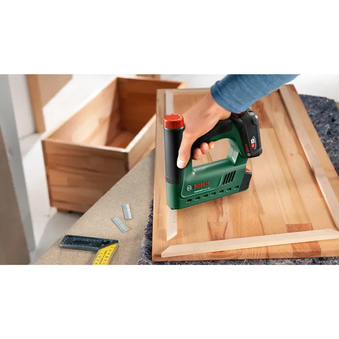 Bosch UniversalTacker 18V-14, 18Volt, electric tacker (green/black, without battery and charger, POWER FOR ALL ALLIANCE)
