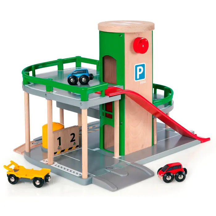 BRIO Parking Garage (33204)