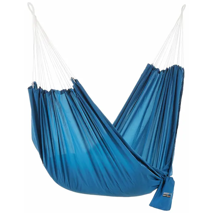 High Peak lightweight hammock 41224