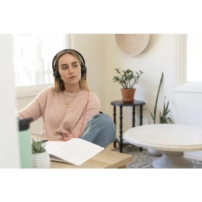 HP Poly Blackwire 8225 Stereo USB-C Headset +USB-C/A Adapter