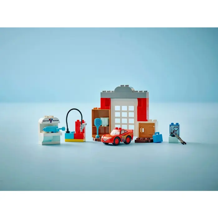 LEGO DUPLO 10456 McQueen's Visit to Doc's Garage