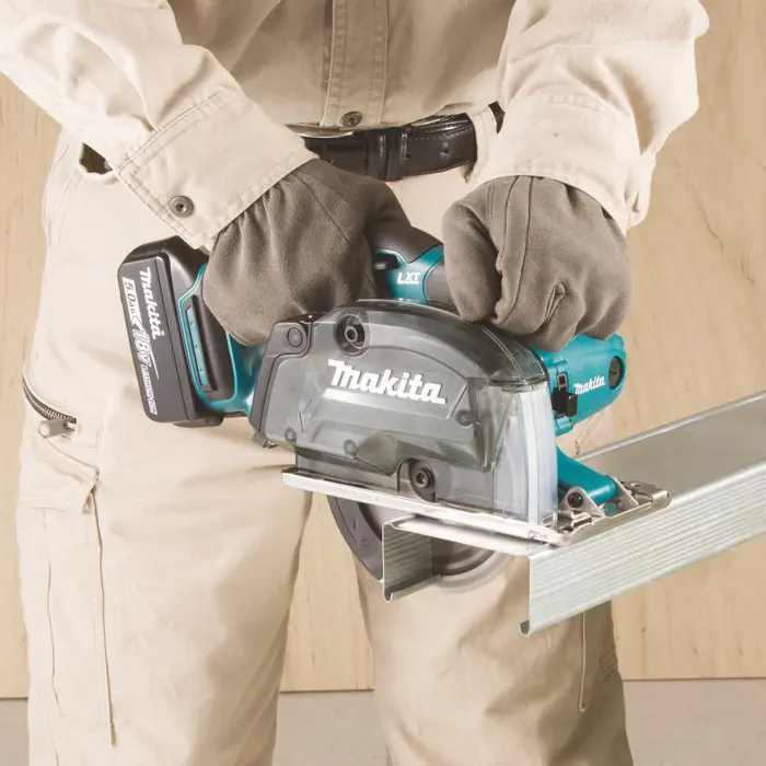 Makita DCS552RTJ portable circular saw 13.6 cm Black, Mint colour 3600 RPM
