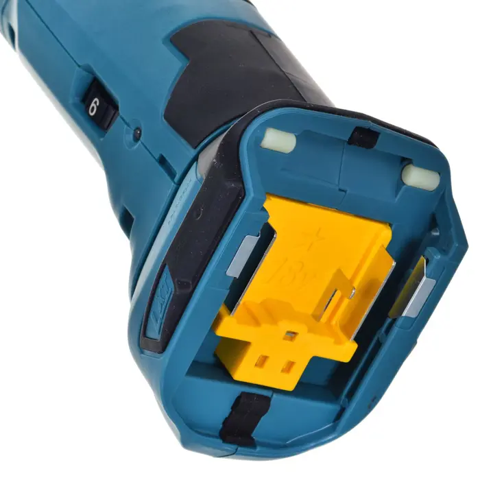 Oscillating multi-tool AKU 18V without battery MAKITA