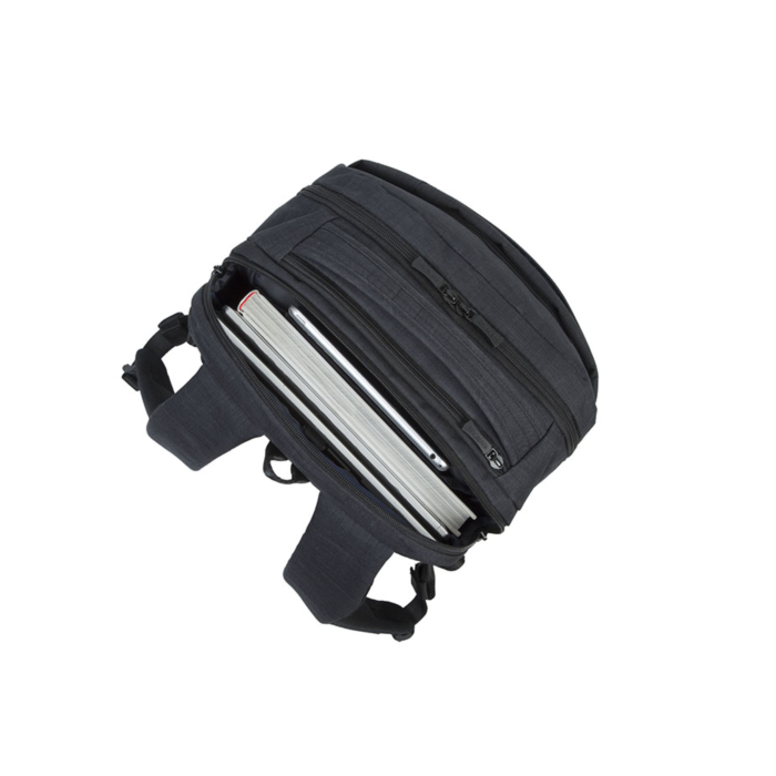 RivaCase black backpack for laptop 17.3 "8365